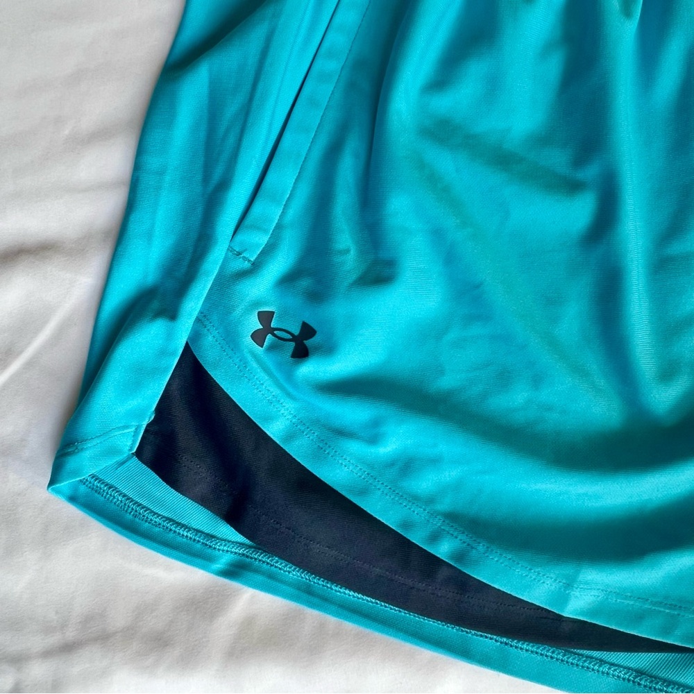Under Armour Women's Blue Athletic Shorts